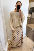 Chunky Lightweight Warm Knit Glorious Sleeves Black Beige