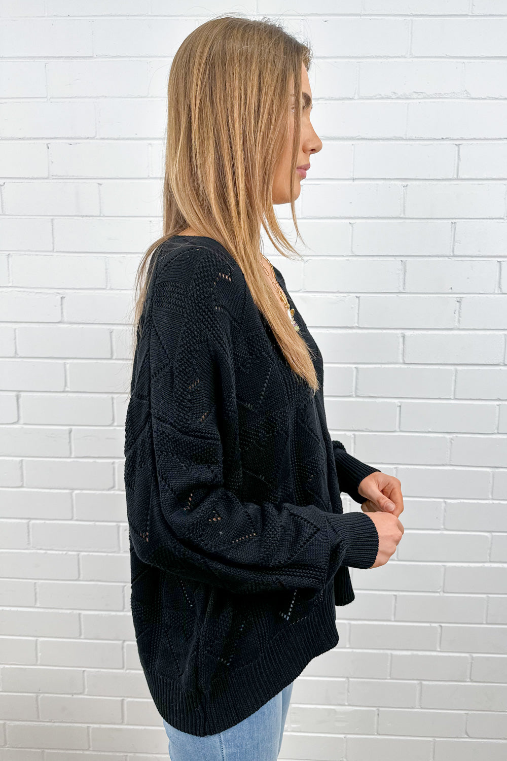 Heart Detail Knit Top Black Aqua Pink Flattering Cut