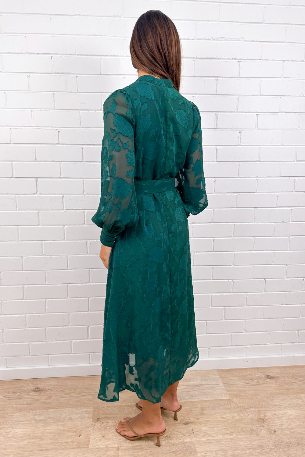 Emerald Textured Floaty Sleeve Dress Divine Beautiful Shape
