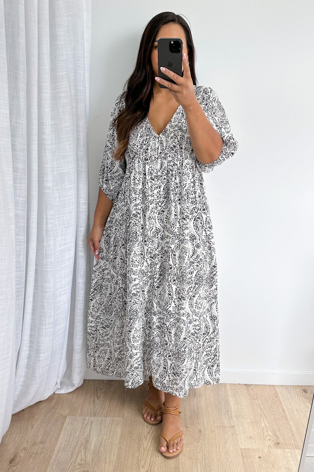 White Black Floaty Loose Dress Light Fabric