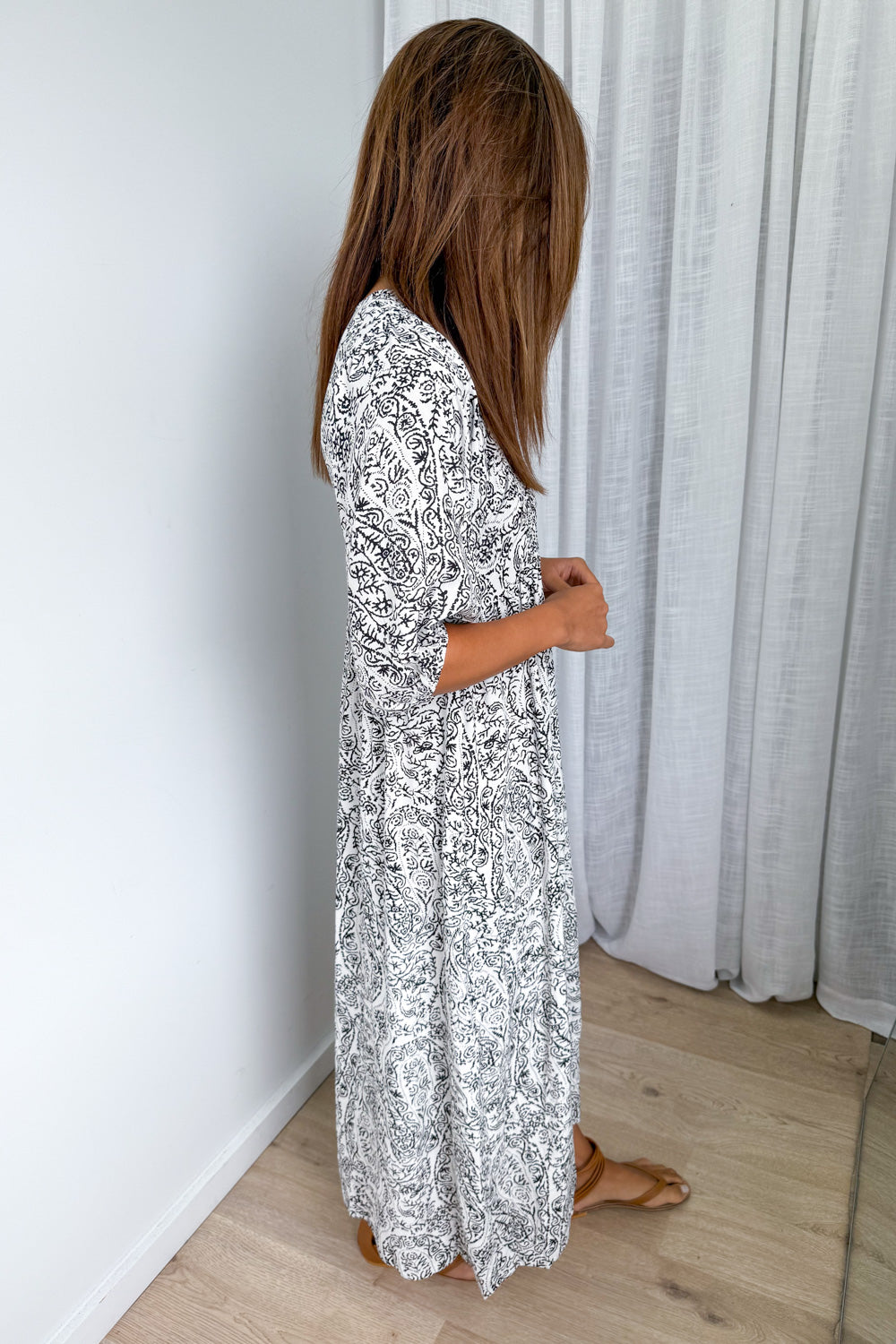 White Black Floaty Loose Dress Light Fabric