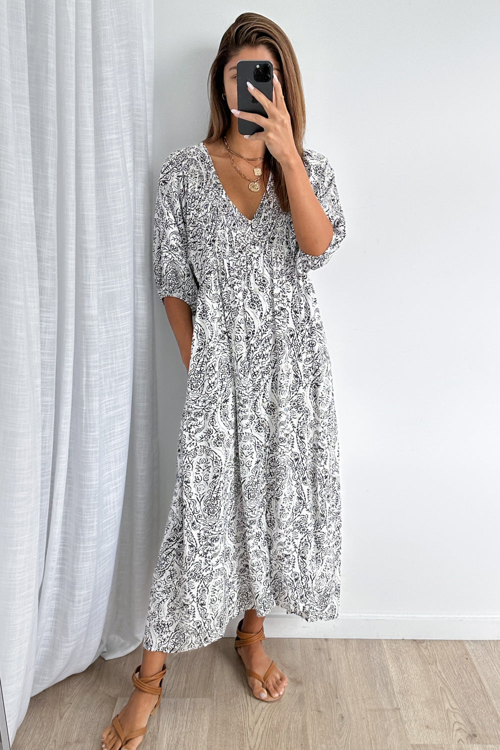 White Black Floaty Loose Dress Light Fabric