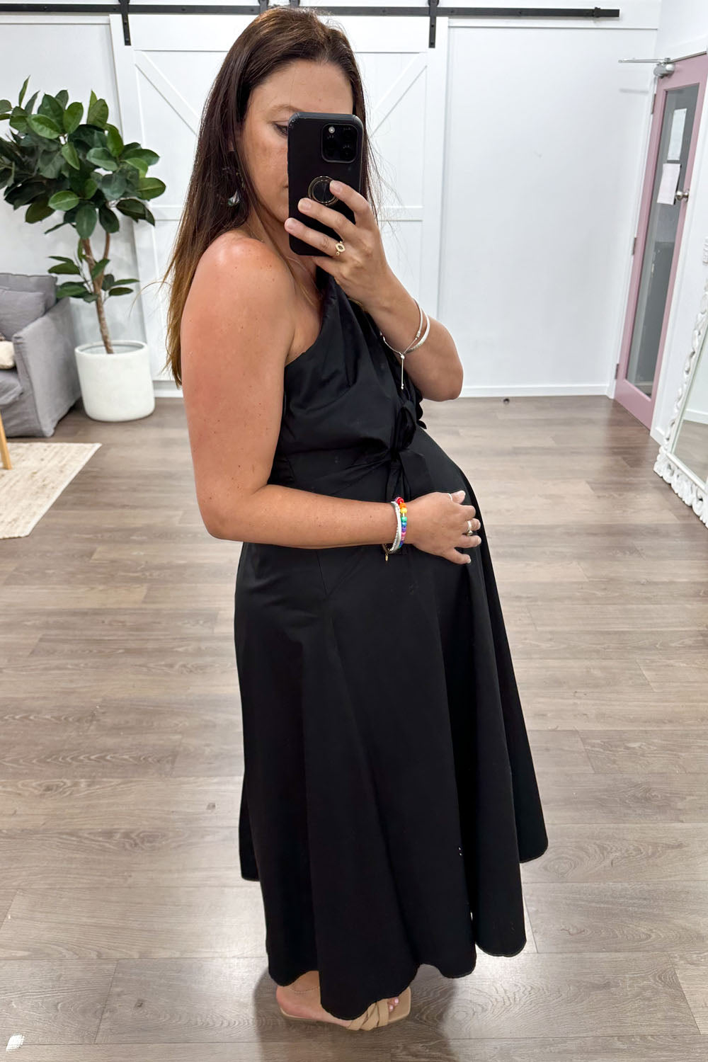 Black Stunning Detail Dress Beautiful Shape and Length