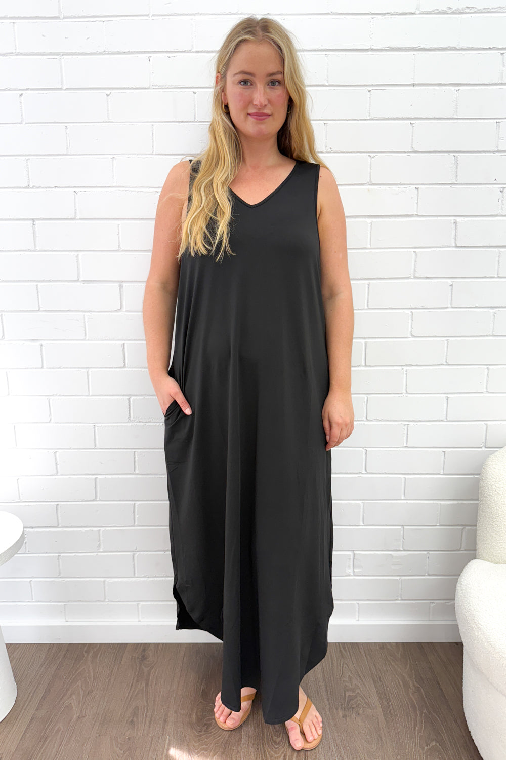 Black Slip-On Basic Dress with Pockets